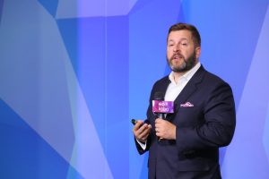 Michael Tamblyn speaks at the launch of the Kobo eBookstore in Taiwan