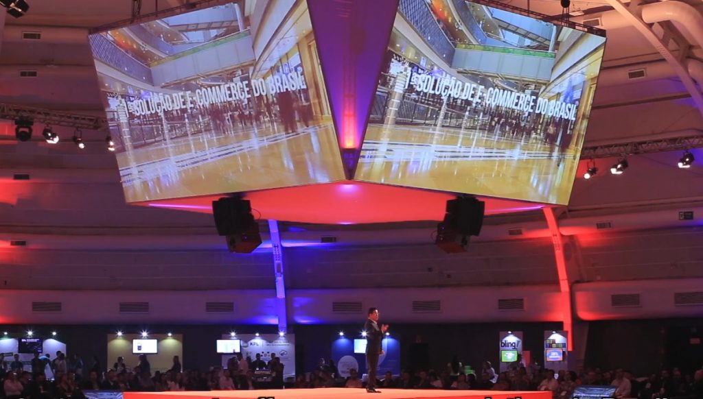 Rene Abe discussed e-commerce in Brazil at the Rakuten Expo 2016, held in São Paulo in October.