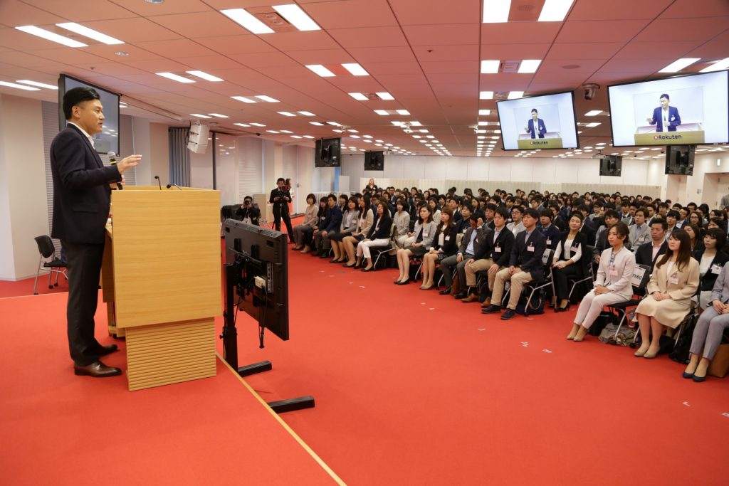 Mickey welcomed the group with a speech, touching upon his own career, how he came to found Rakuten, and the history of the company. He stressed the importance of looking to the future when thinking about business - of thinking about how specific industries will look 10 years down the line.