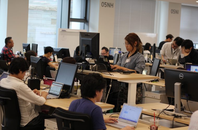 Taking down the walls at work: Rakuten Crimson House