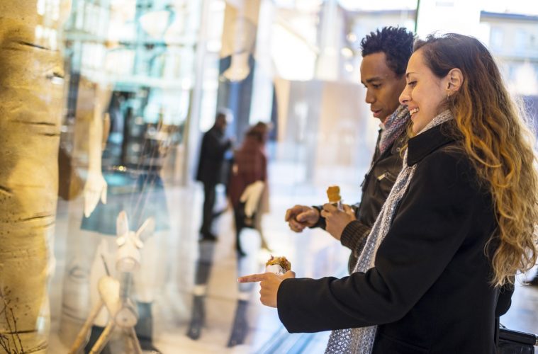 New tool creates digital "window displays" to rival Fifth Avenue