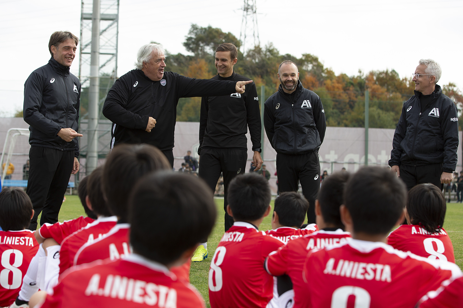 Emili Ricart (far right) was joined by Iniesta's Methodology camp coaches Marcos Vives, Top Team Assistant Coach, Vissel Kobe (far left), and Albert Benaiges, Academy Advisor, Vissel Kobe (second from left), as well as Iniesta himself.