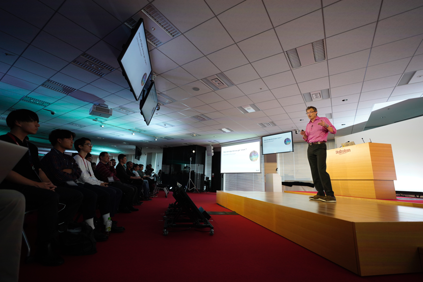 Simon Crosby, CTO of Swim.AI, on stage at Rakuten Technology Conference in Tokyo in October 2018.