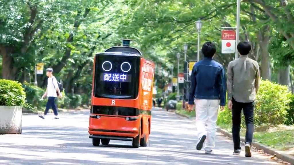 The robot was able to sense and avoid pedestrians on the bustling university campus.