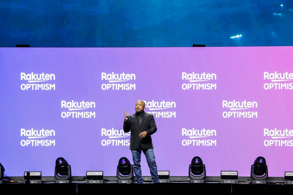 To find success in the business world, Daymond John recommened that entrepreneurs follow his “Five Shark Points.”